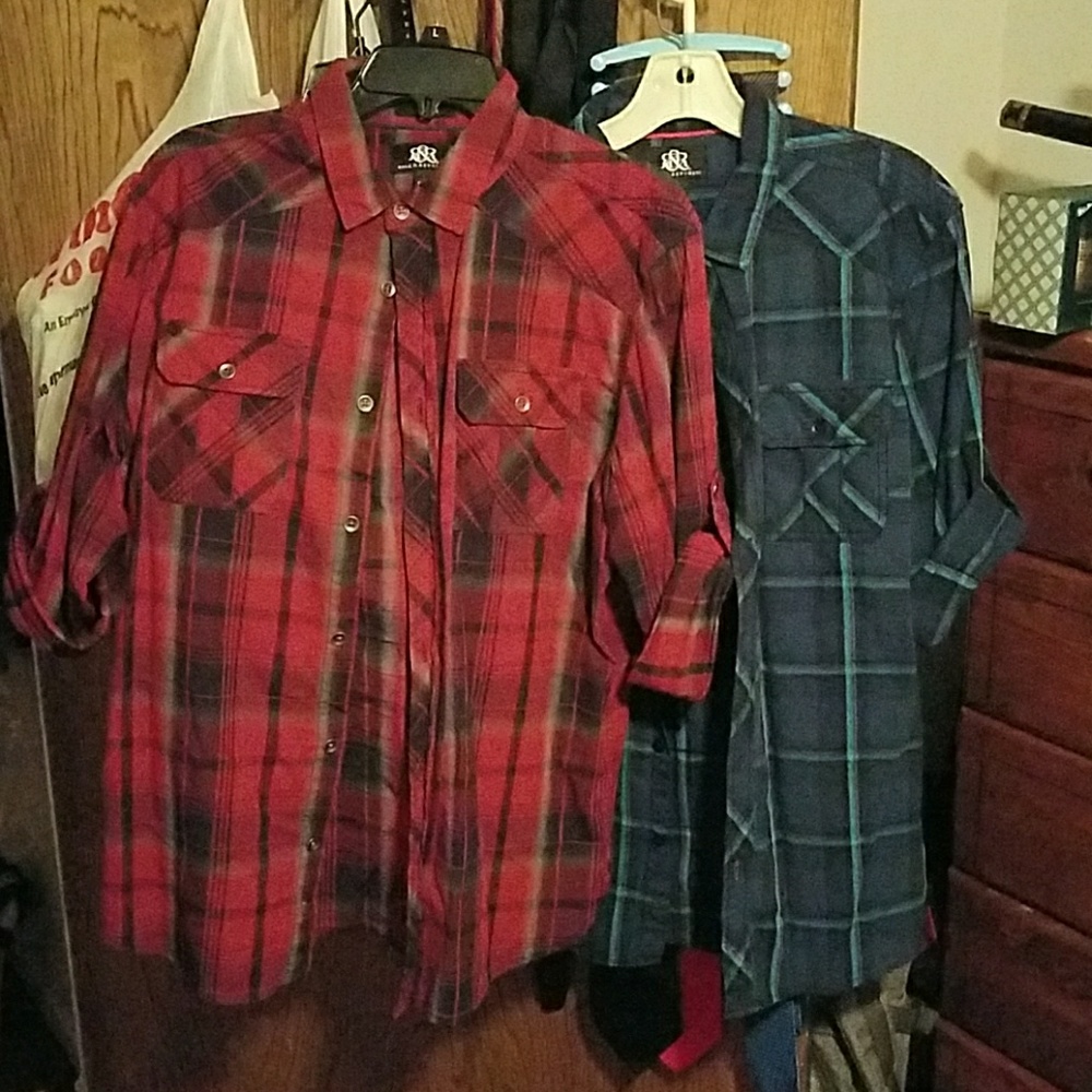 Rock & Republic Button Up Shirts